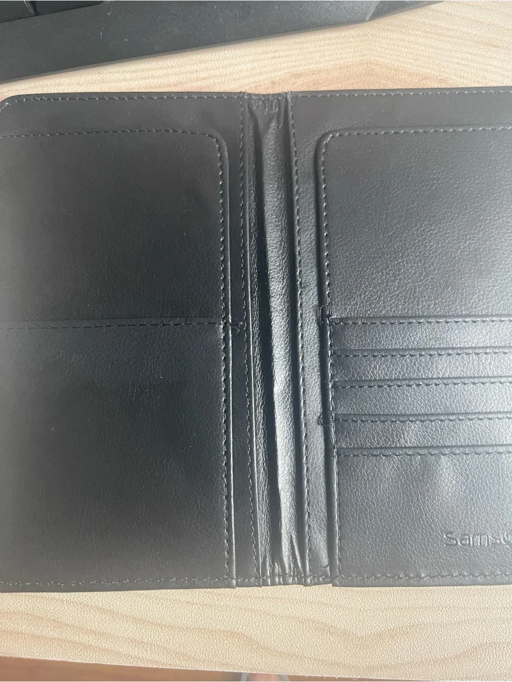 Samsonite compact travel